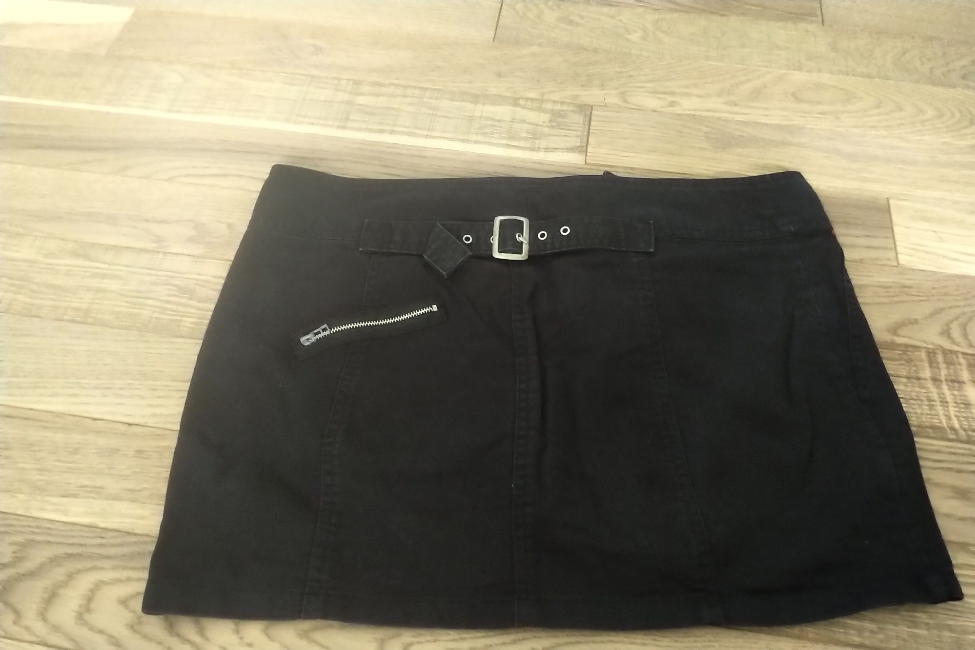 Spódniczka spódnica Vero Moda M 38 czarna kieszenie krotka
