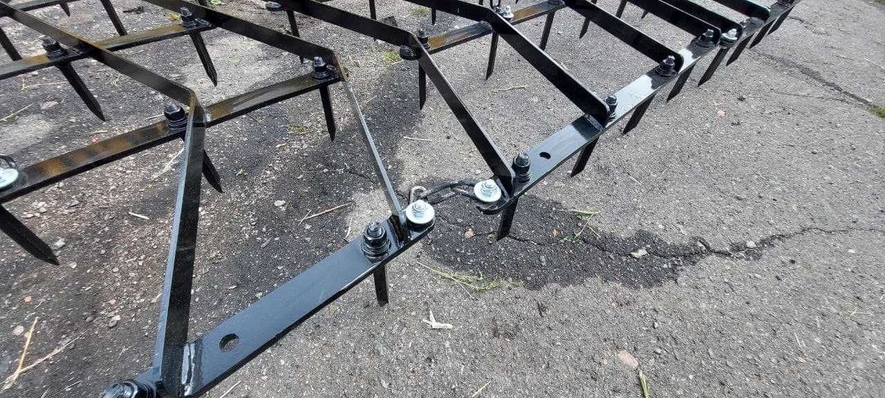 Зубова борона гідрофікована