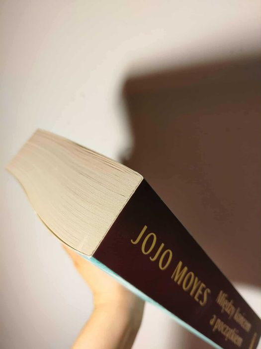 Między końcem a początkiem Jojo Moyes