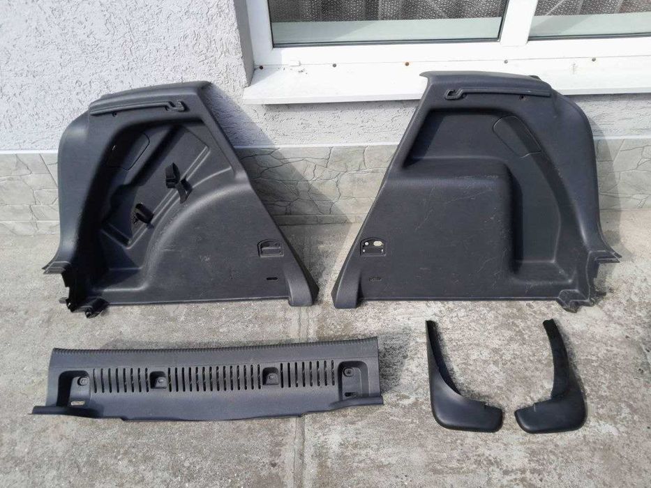 Vw Golf PlUs Накладка карты багажника рамка магнитола