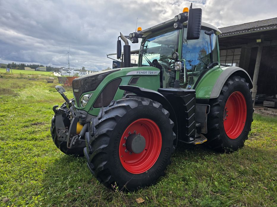 Fendt Vario 724 SCR PROFI TMS