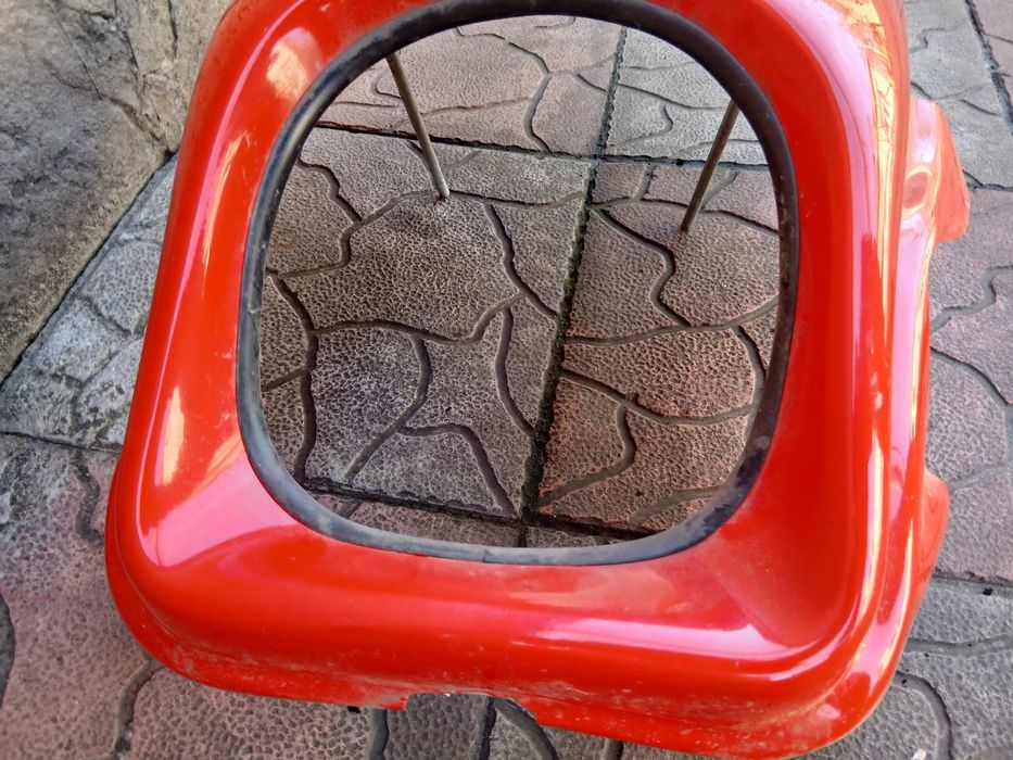 Обтекатель -обтічник мото TiGer-відмінний стан