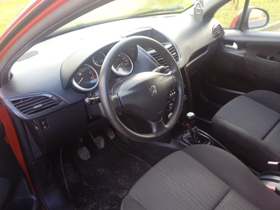 Sprzedam lub zamienię Peugeot 207!