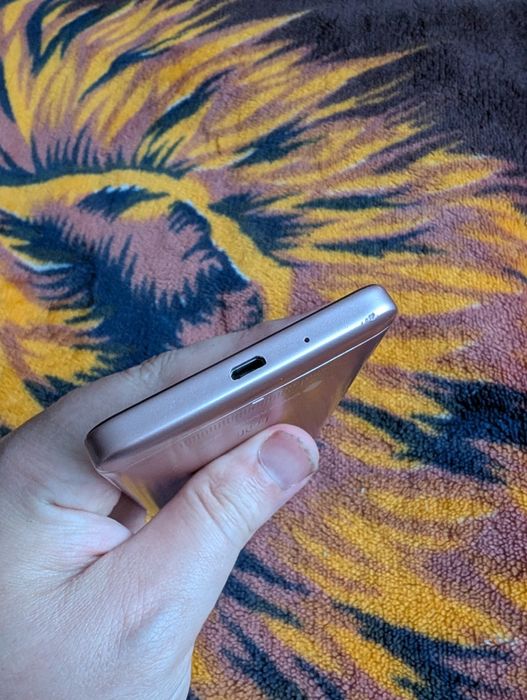 Продам Xiaomi redmi 4A. 2/16 GB.