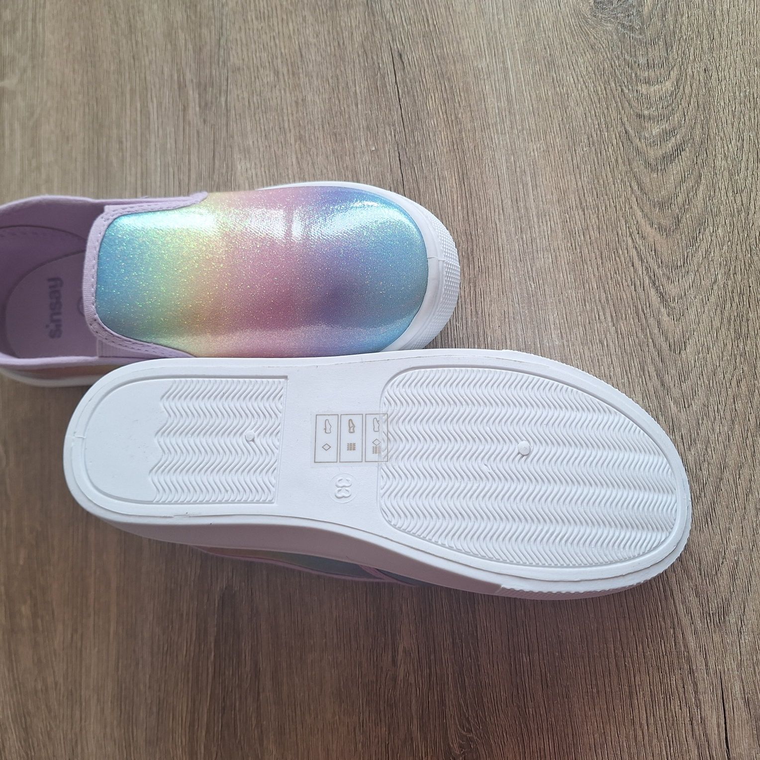 Buty dziewczęce Sinsay