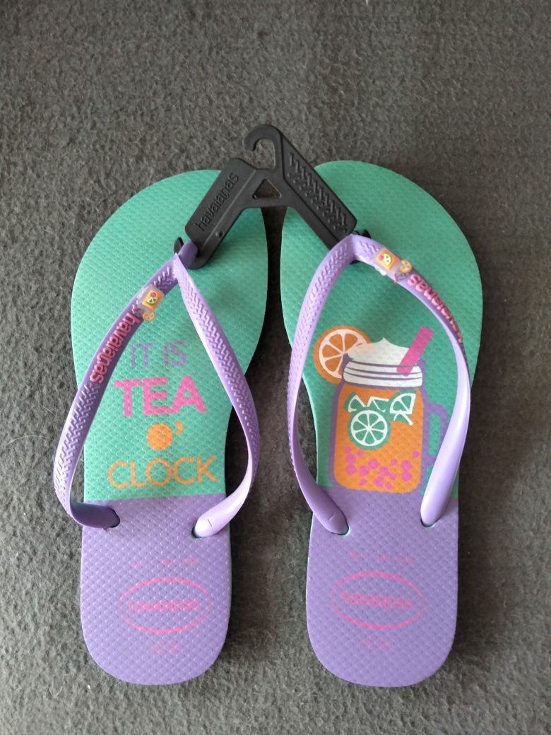 Havaianas brasileiras novas.