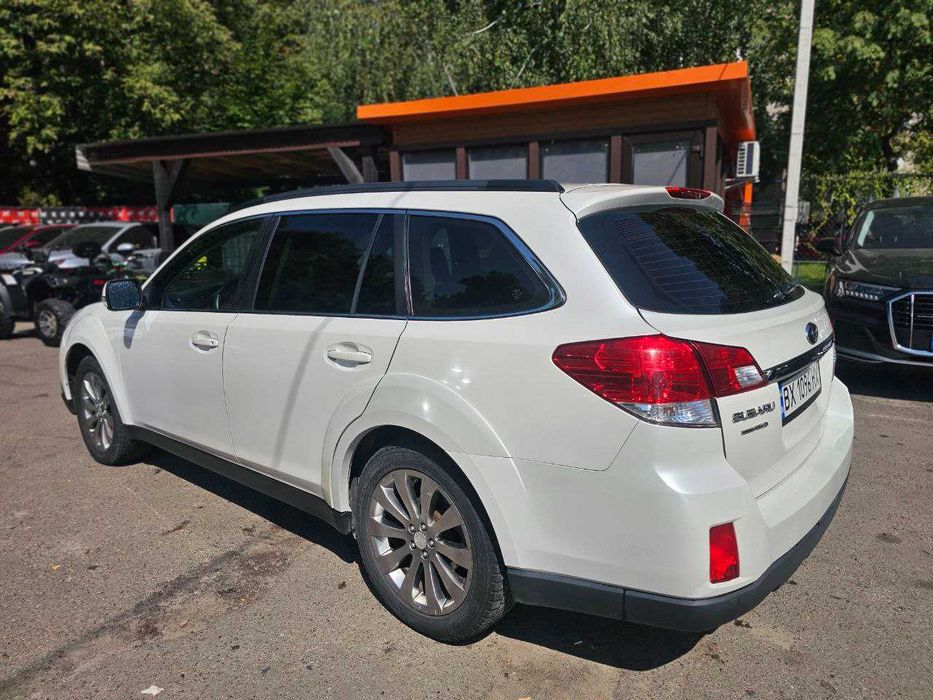 Subaru outback 2010