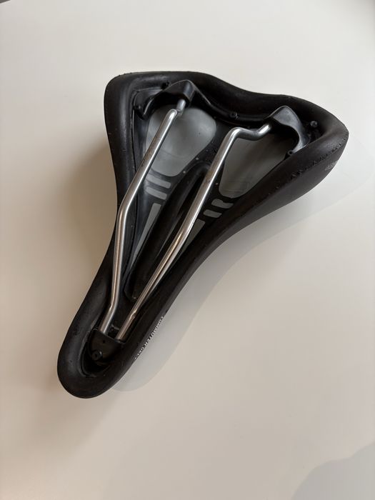 Żelowe siodełko rowerowe Bontrager Commuter Gel CRZ+