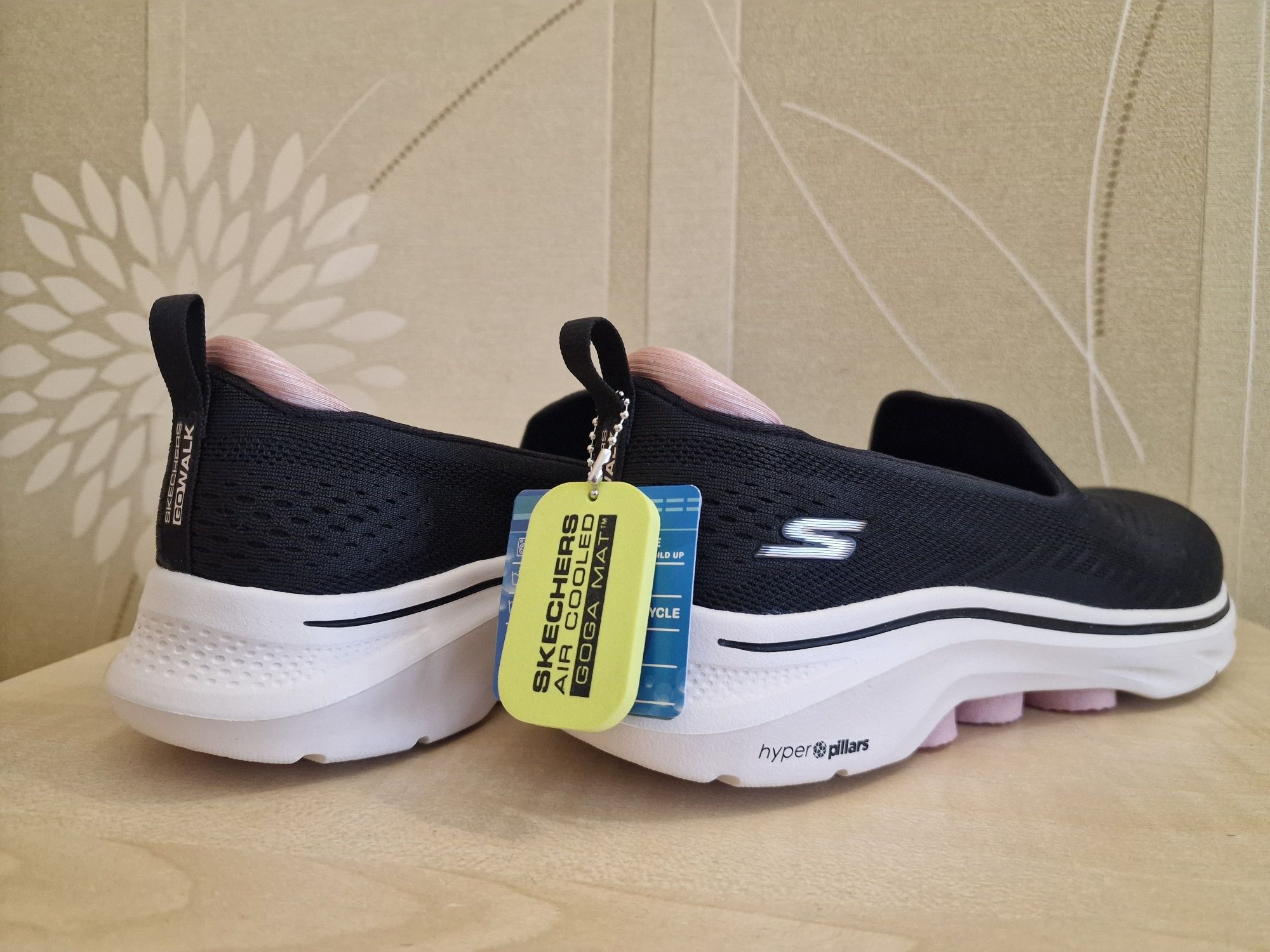 Мокасини сліпони Skechers Go Walk 7 оригінал розмір 42-43