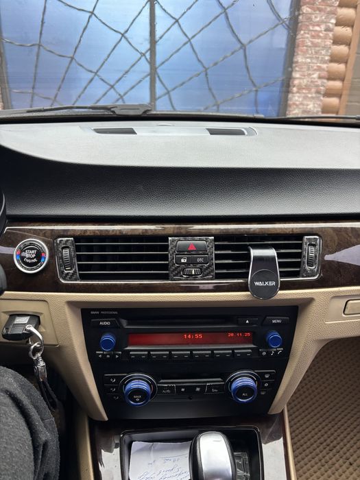 Продам авто Bmw e90