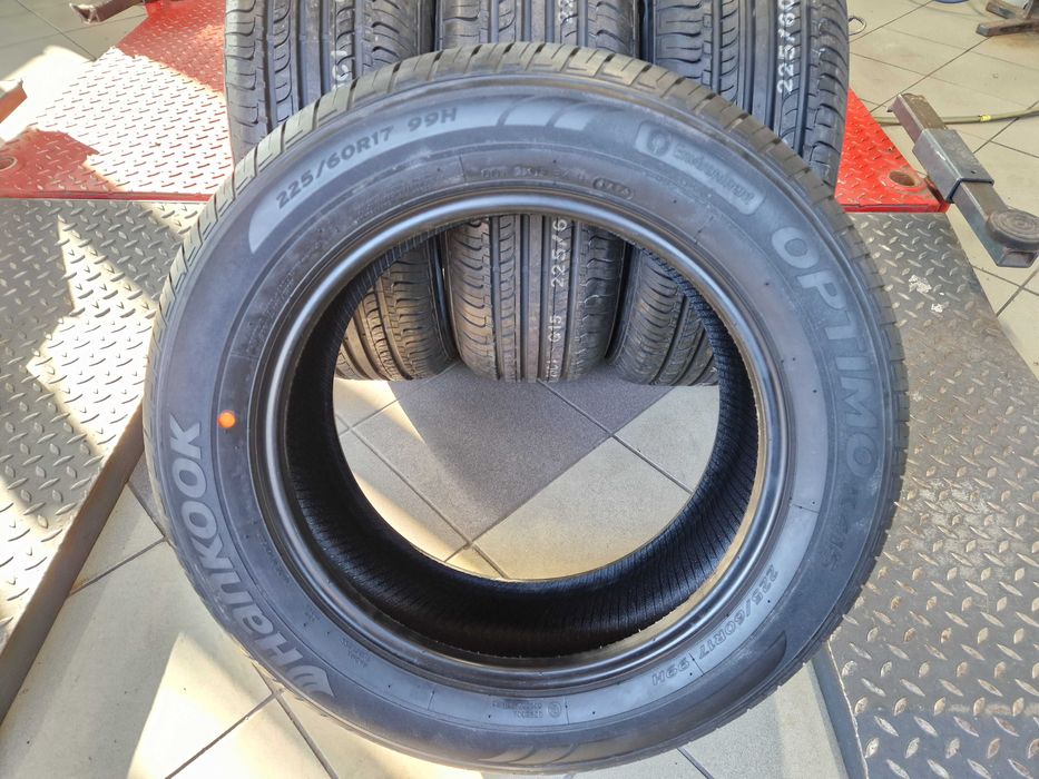 Hankook 225/60R17 Optimo K415
