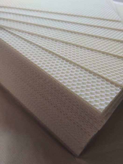 Węza Dadant pakowana po 5kg