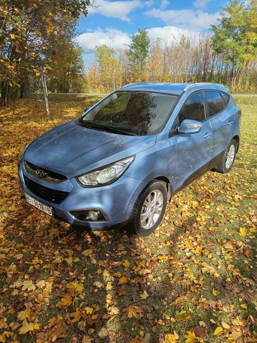 Hyundai ix 35 сів і поїхав