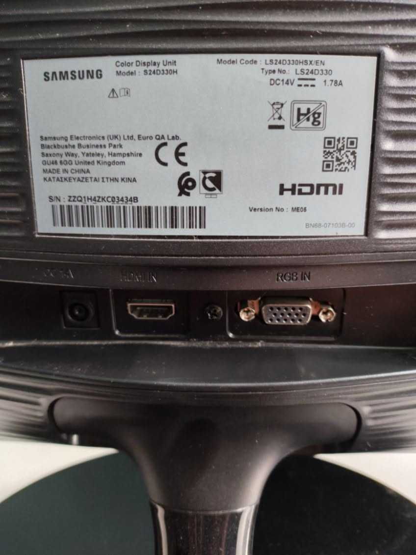 Monitor 24 cale .