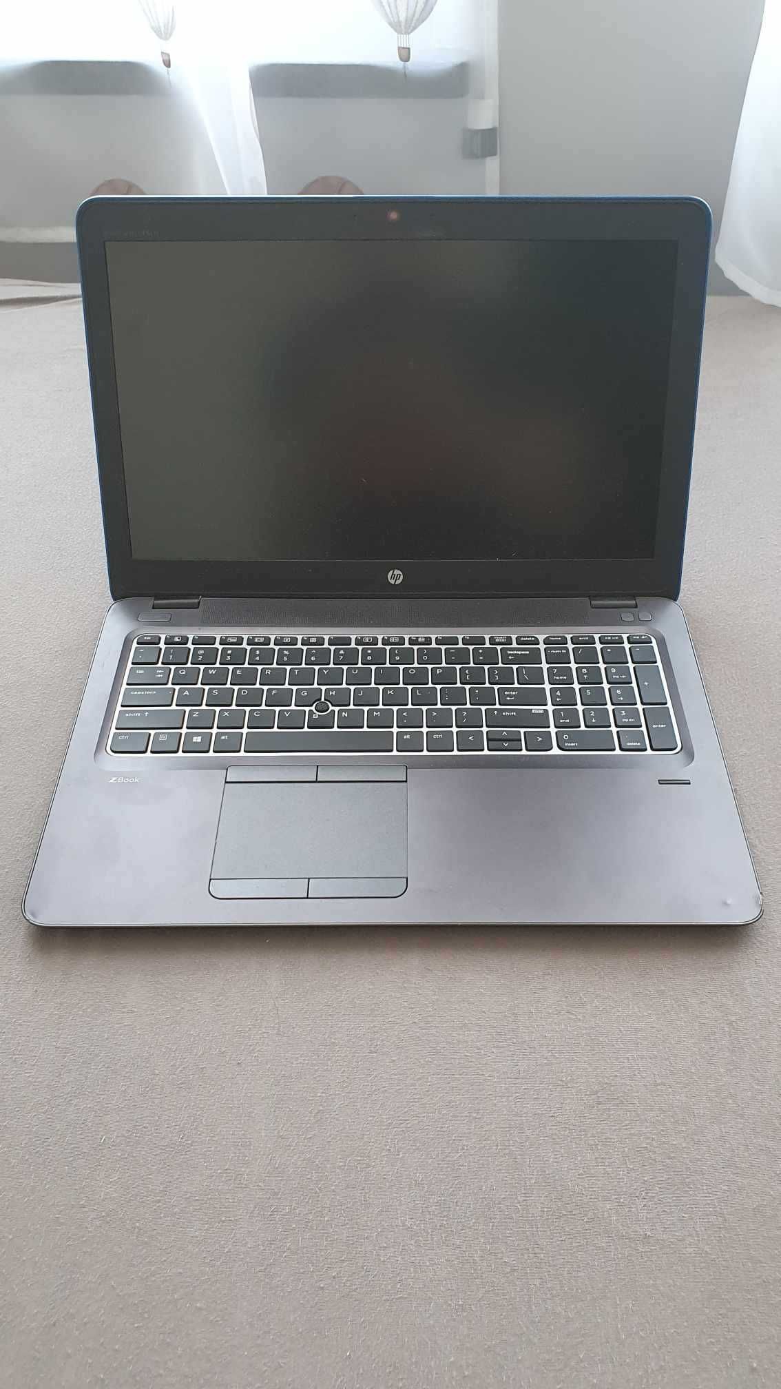 HP ZBOOK 15U G4 i5 7300U 8/256 SSD FirePro W4190M