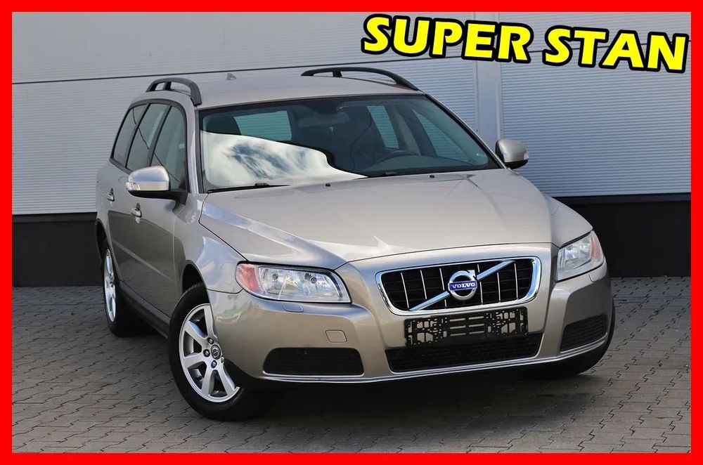 Volvo V70 2.0 benz. b. ładny stan ! Polecam !