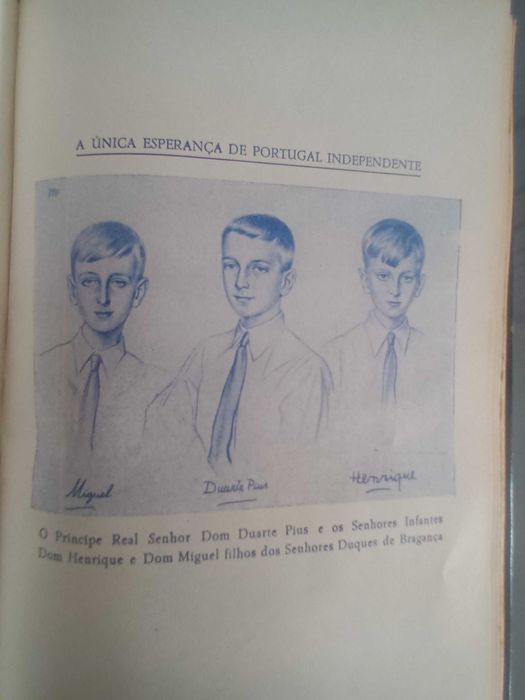 Livro  (Em Defesa do Ultramar de capa dura