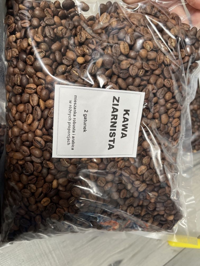 10kg Kawa ziarnista mix robusta arabika 2 gatunek
Cena za 1 kg 25 zl
z