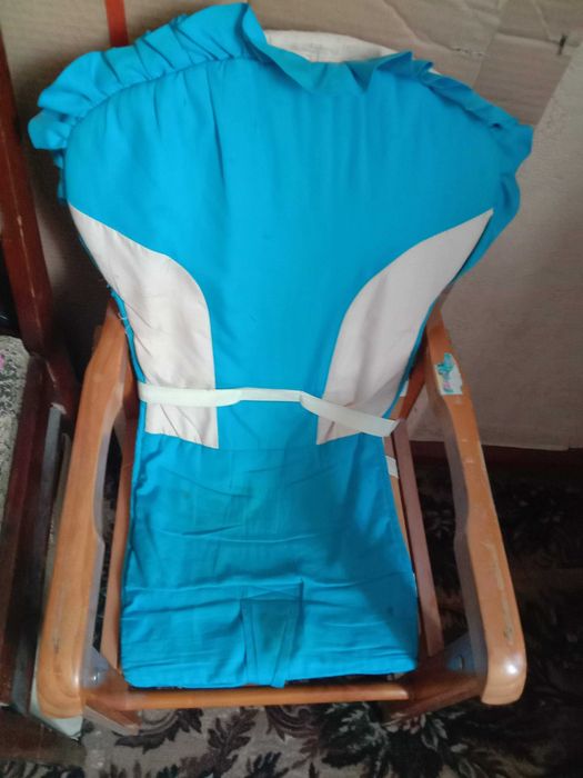 Детский деревянный стульчик Geoby со столиком для кормления, игр, твор