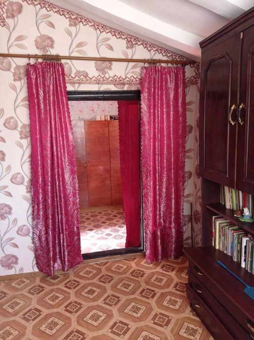 Продаю дім, Куцуруб