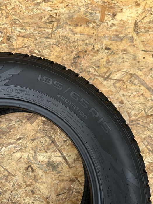 Пара шин 195/65 R15 95R NOKIAN TYREZ HAKKAPELIITTA R3.гума резина шини