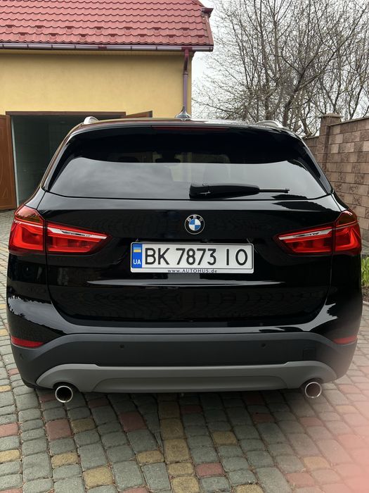 BMW x1 2019 року