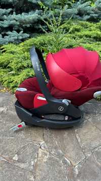 Автокрісло cybex cloud Q platinum з базою isofix