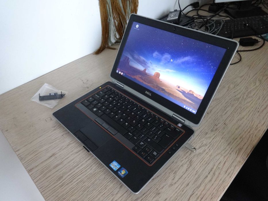 Laptop Dell E6320 13,3" I5 -2520M/4GB/HDMI