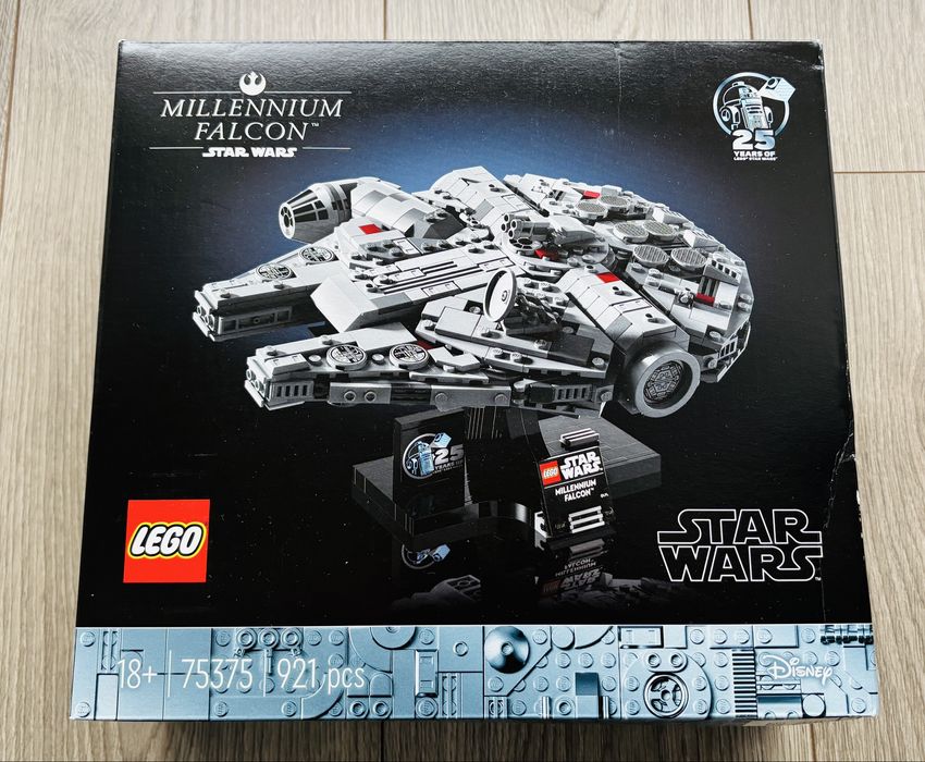Lego Star Wars Millennium Falcon NOVO 75375
