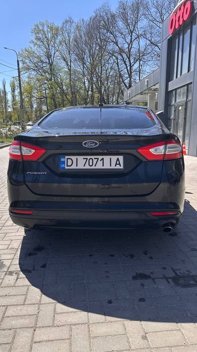 Ford fusion 2014 рік (газ/бензин)
