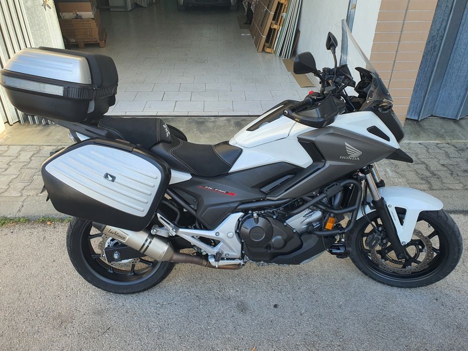 Honda NC 750X  Manual