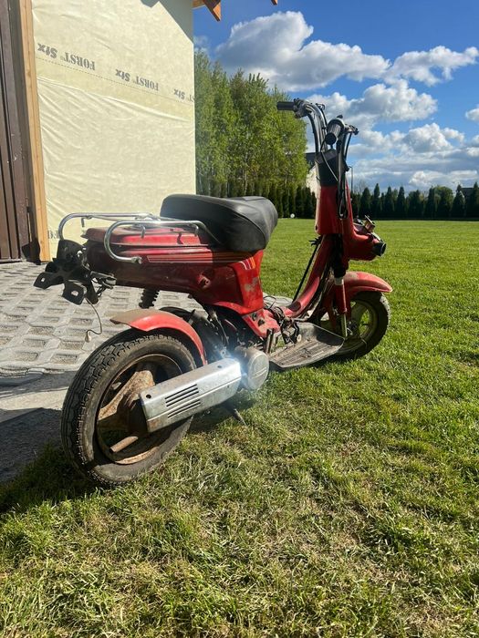 Motorynka honda caren