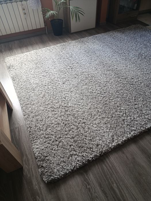 Dywan szary duży