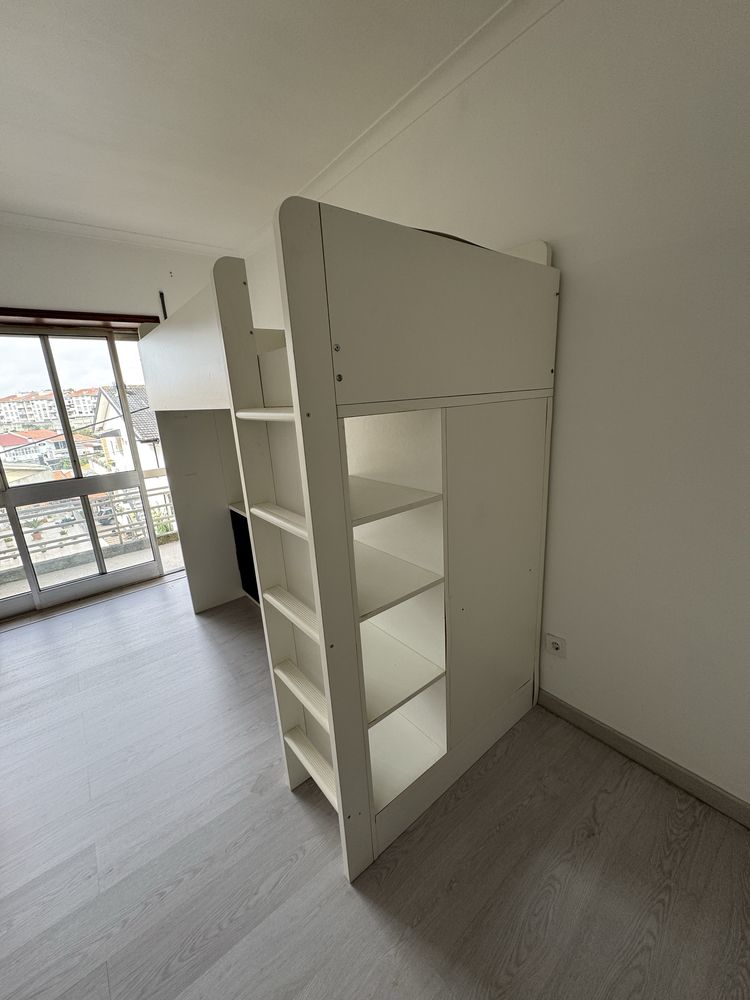 Vendo Cama Alta, escritório com 4 gavetas com colchão novo