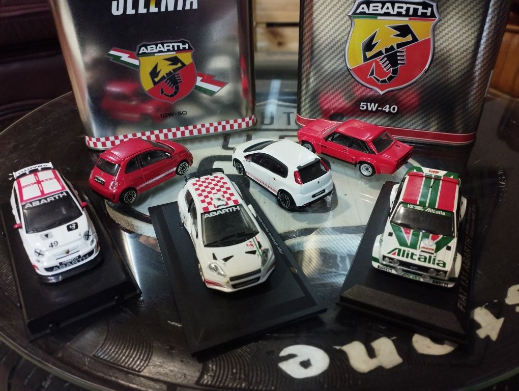 Conjunto Abarth 1/43   Stradalle/corsa