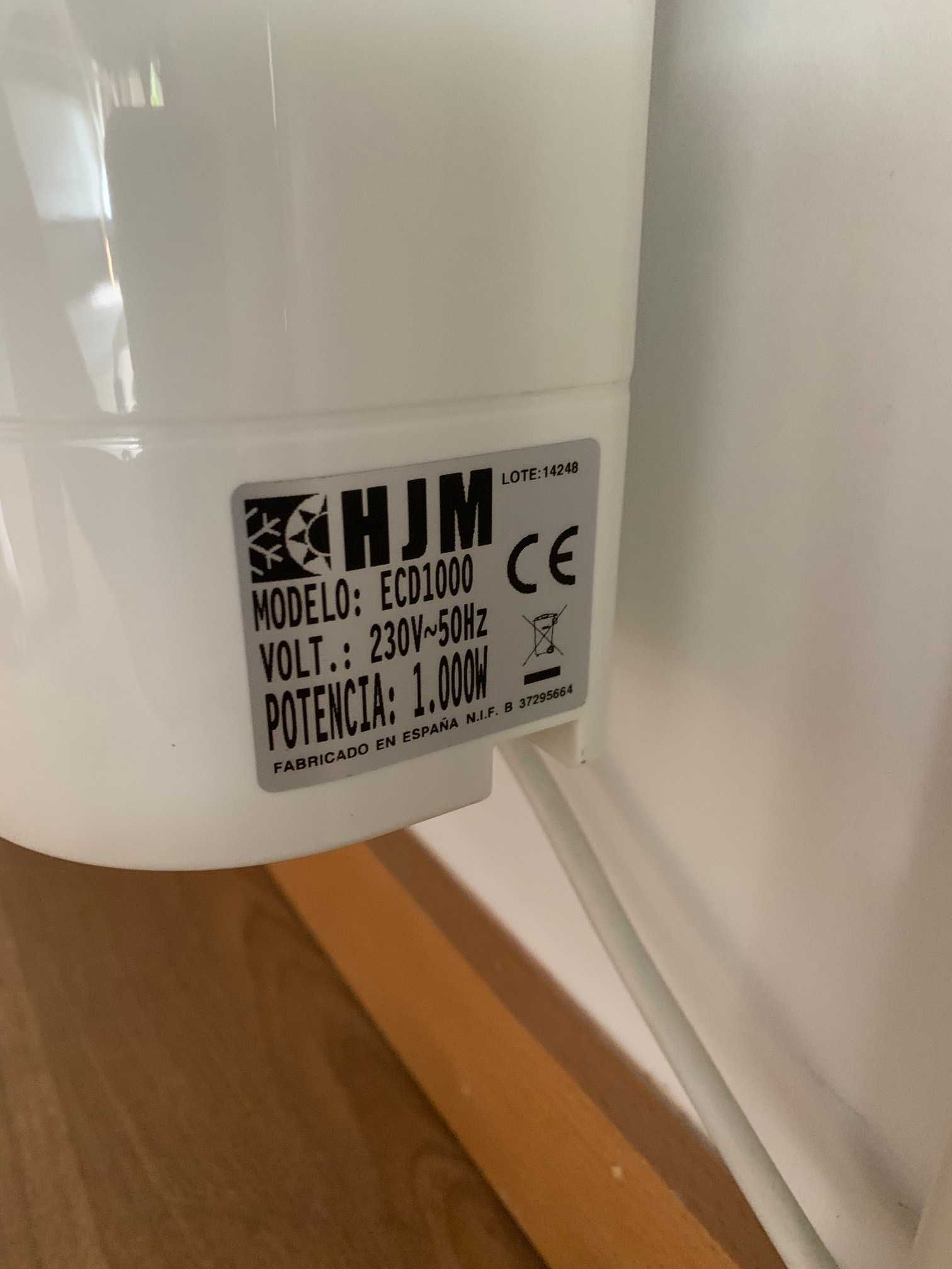 Aquecedores elétricos a óleo HJM ECD1000 e ECD1300 (parede)