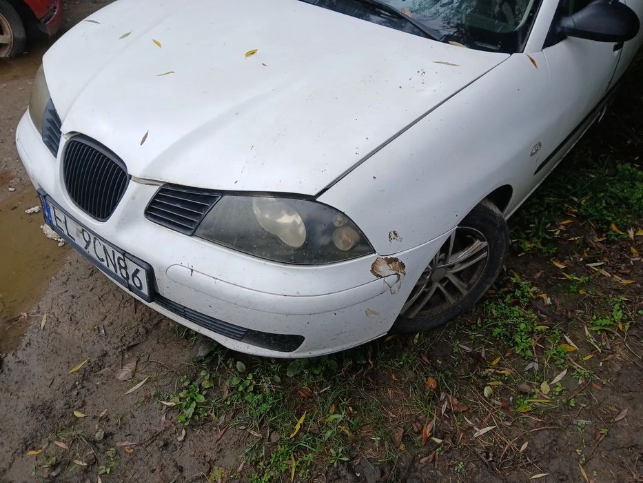 SEAT CORDOBA III 3 LB9A fotel fotele kanapa deska kokpit podsufitka boczek boczki klamka