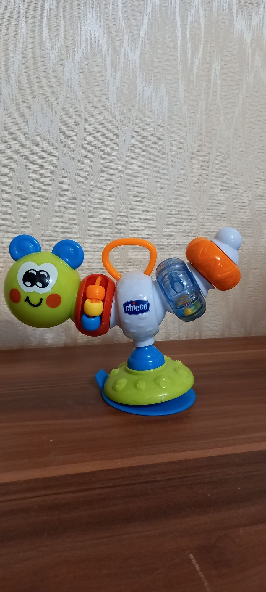 Музыкальная на присоске Chicco