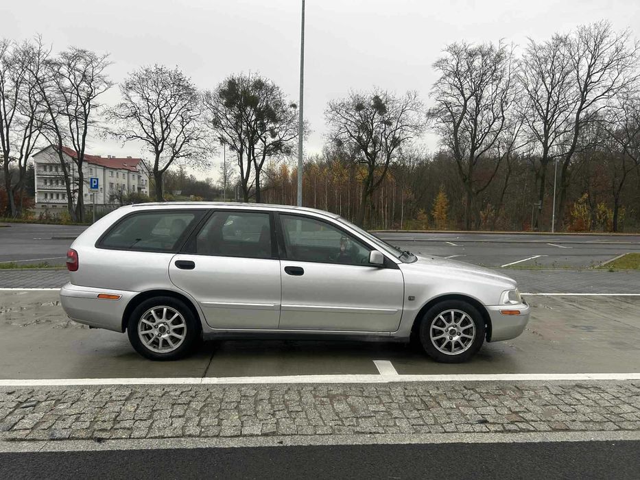 Volvo V40 LIft 1.9TD 115km