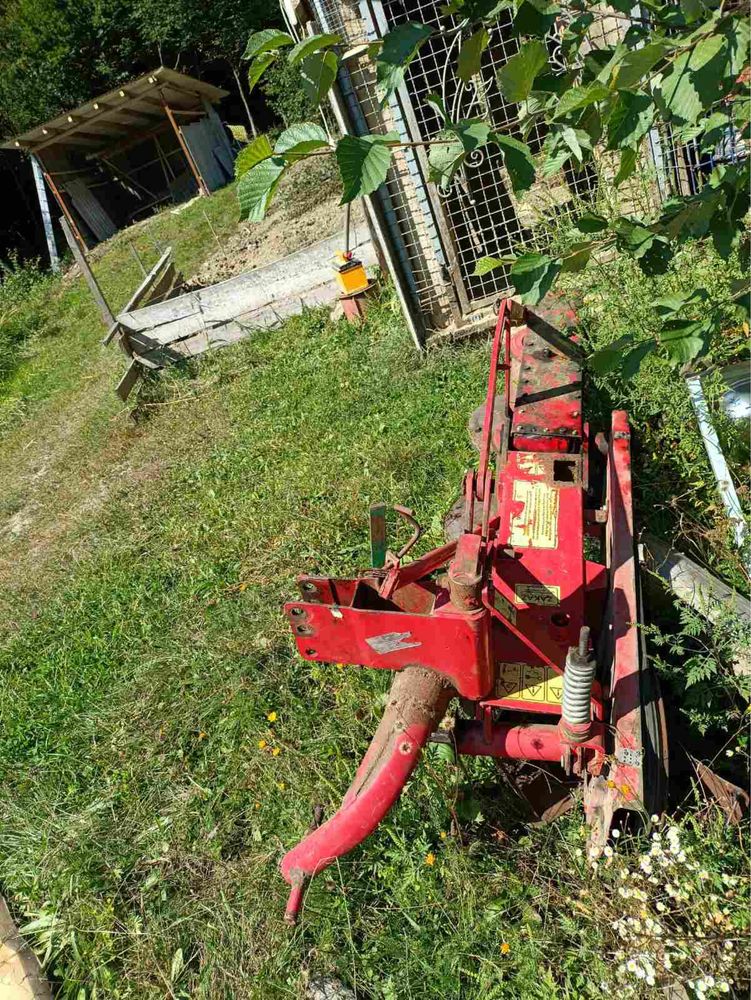 Продам трактора фрезу та косу