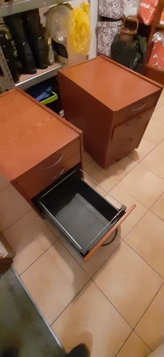 Szafki biurowe 2 szt.