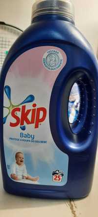 Detergente da roupa - Skip baby 25 doses