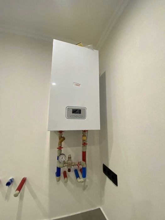 Продаж нового мебльованого будинку з ремонтом в КМ Міжріччя | Межречье