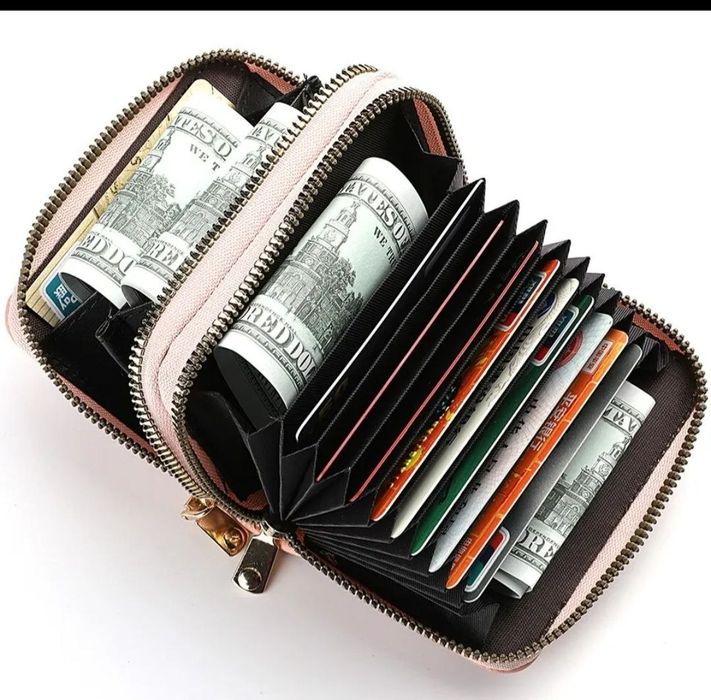 Портмане із застібкою блискавкою