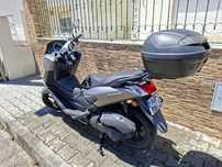 Excelente Yamaha NMax 125