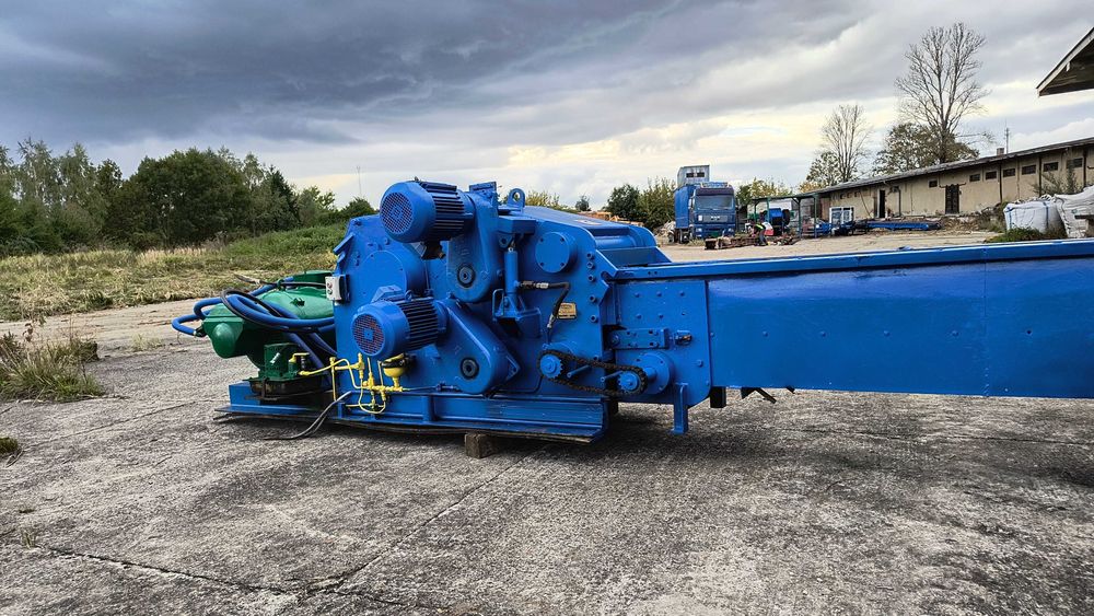 Rębak do zrzyn Klockner 160/400 , 2 wt+1, 55 kw