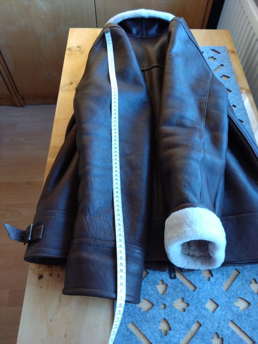 Kożuszek męski , kupiony nowy na giełdzie pod Łodzią