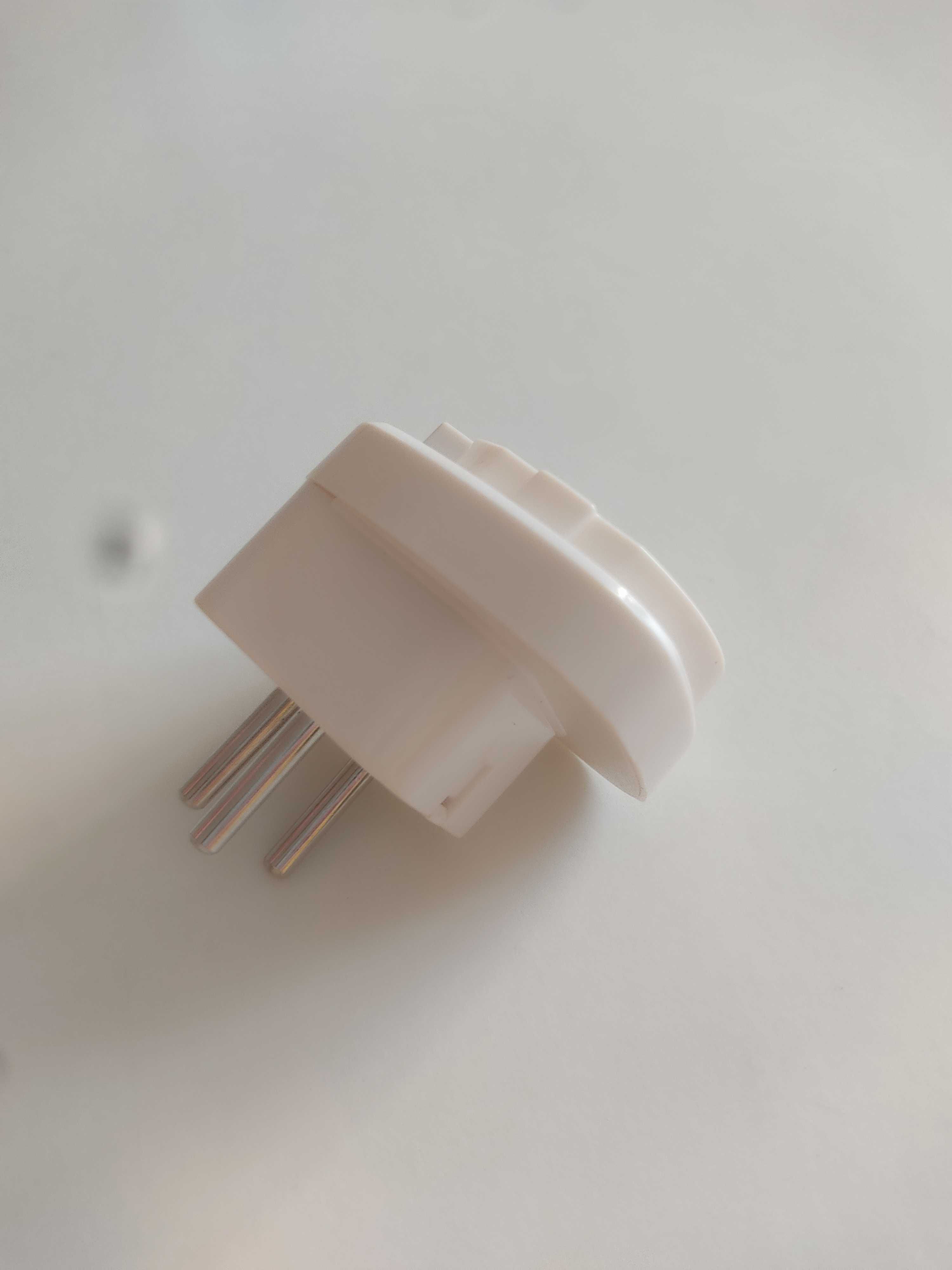 Plug Adapter Type H