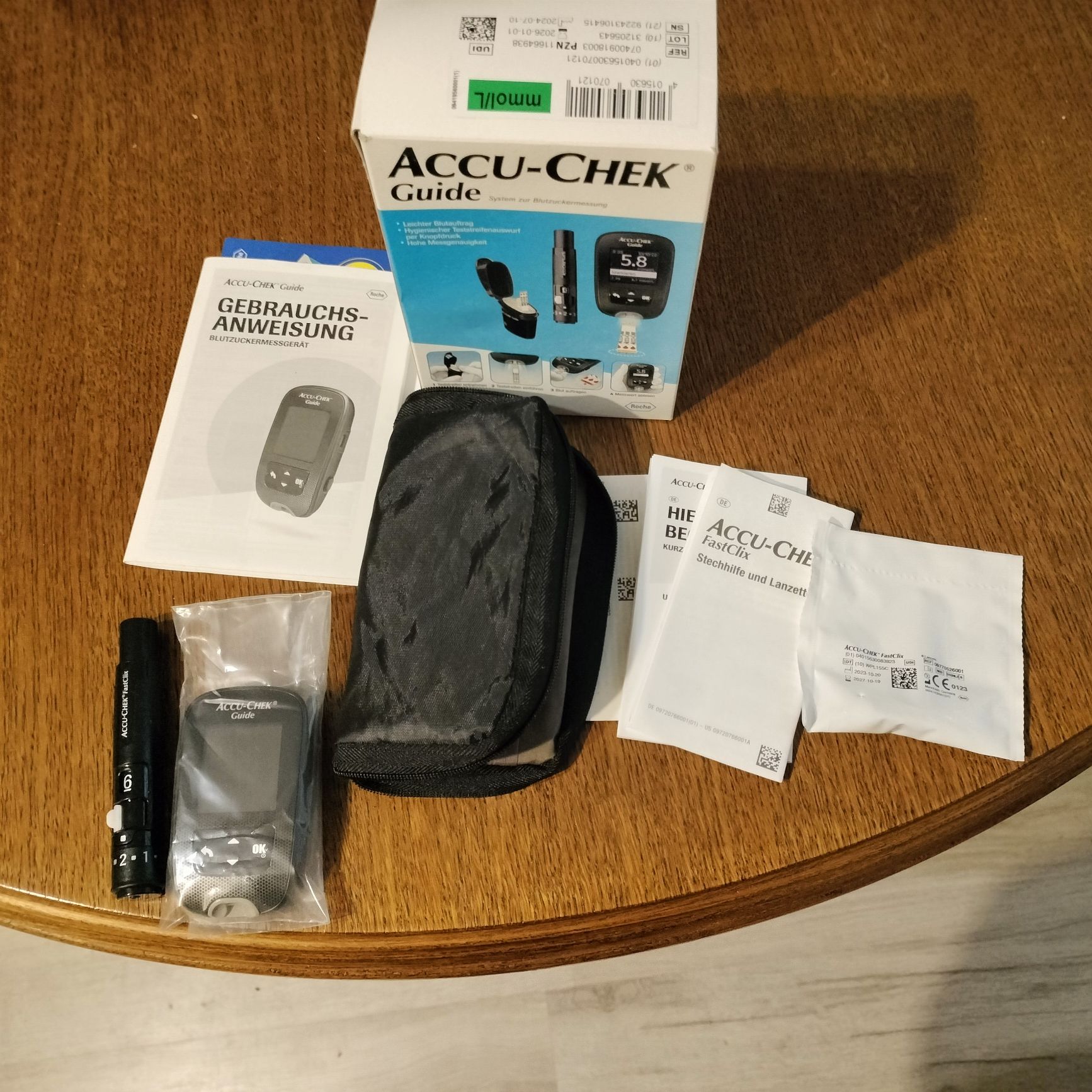 Glukometr Accu-Chek Guide