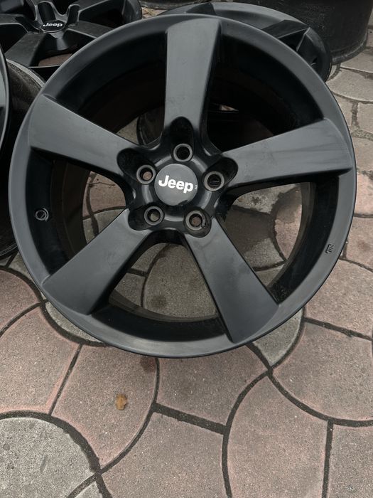 диски 5/110 r18 чироки та компасс